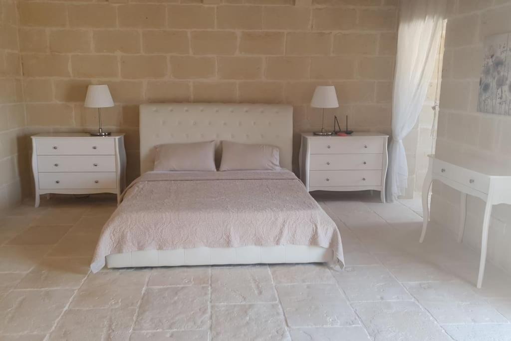 Farmhouse Villa With Large Pool And Garden In Gozo Gharb  Exterior photo